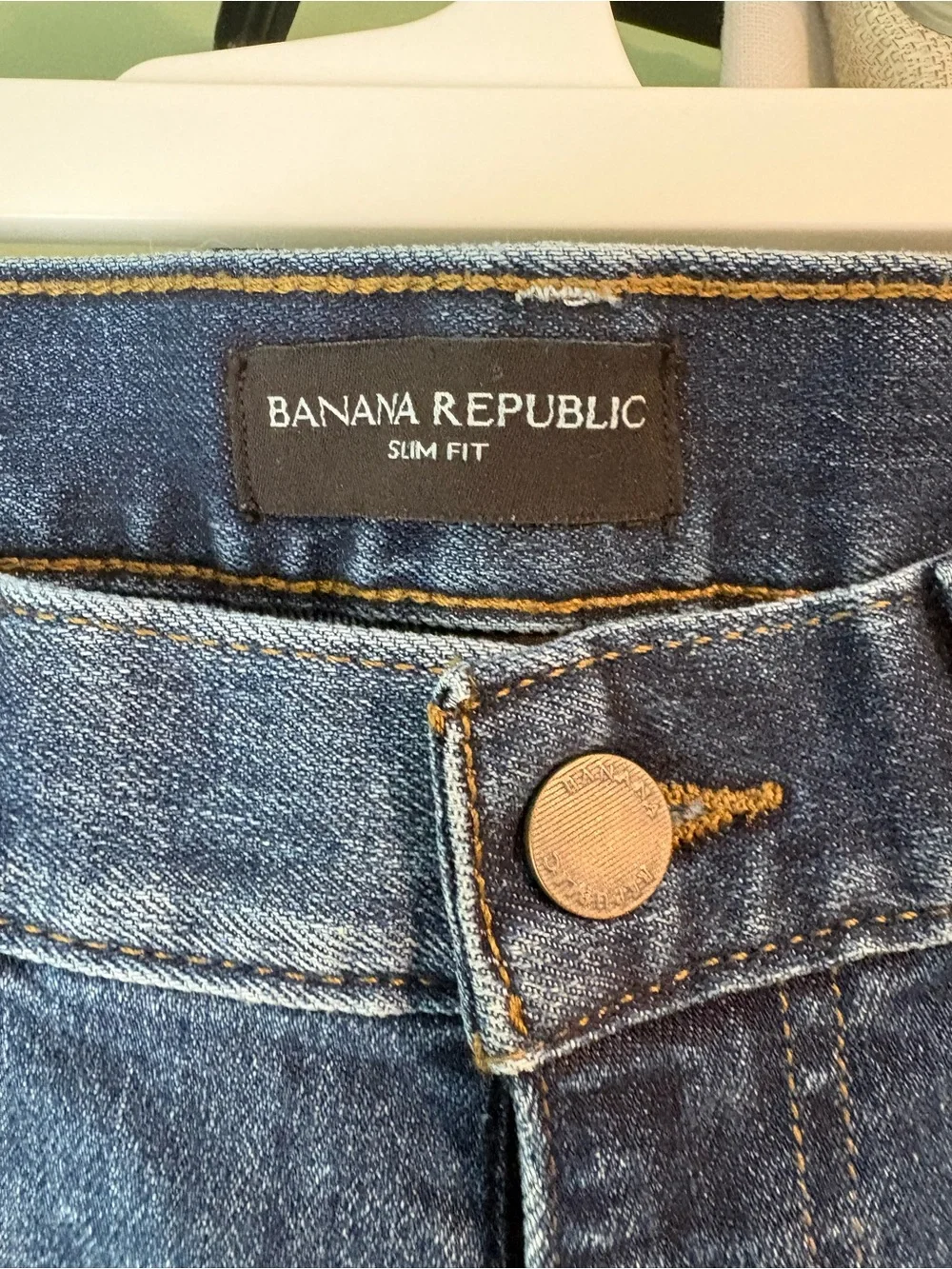Banana Republic Men's Slim Jeans in Dark Blue Wash